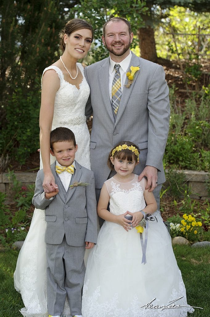 how to photograph weddings, wedding photography tips