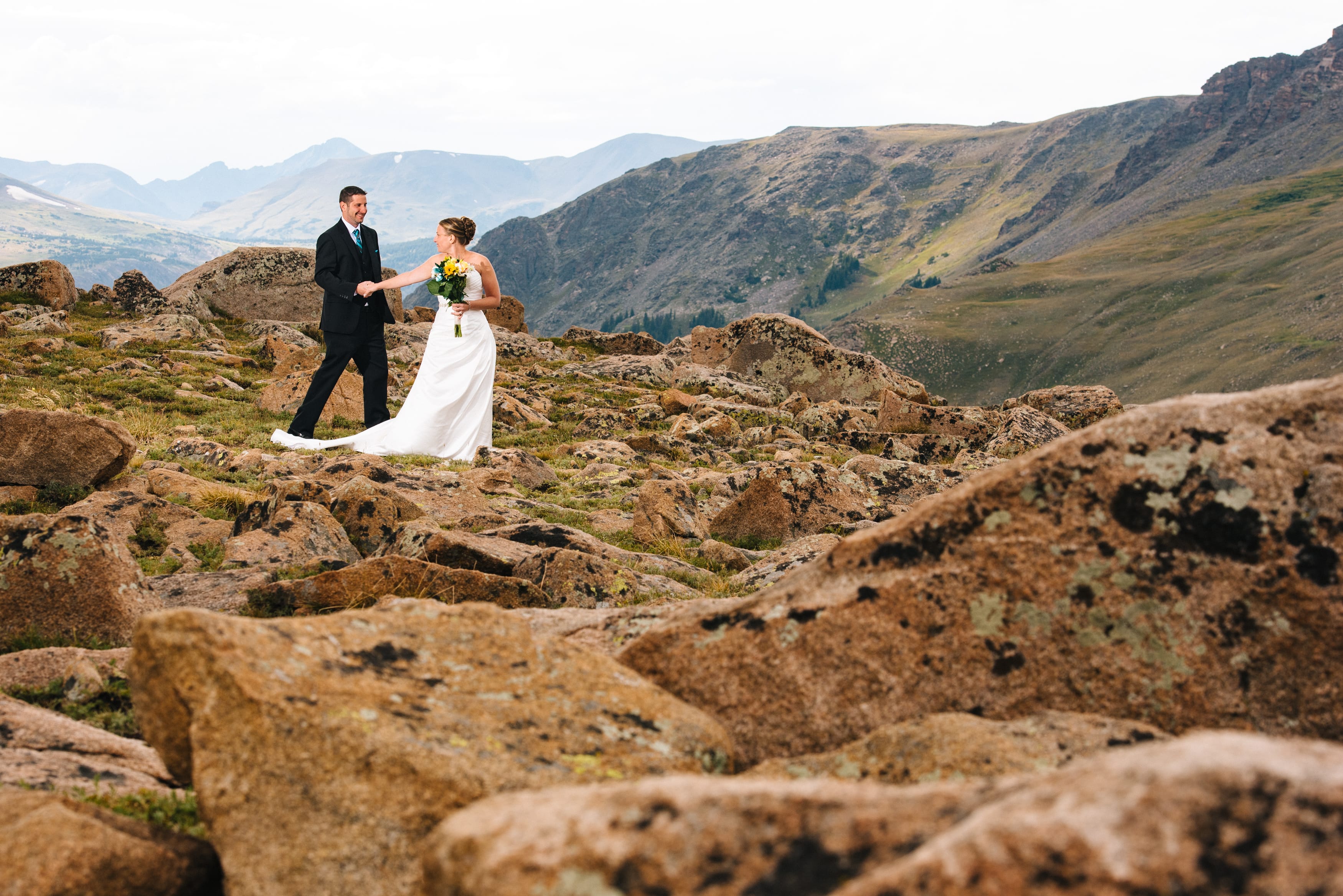 Brian & Liz – Rocky Mountain National Park Wedding Adventure